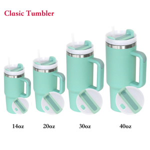 Vaso aislado con pajita y asa de 40 oz de segunda serie