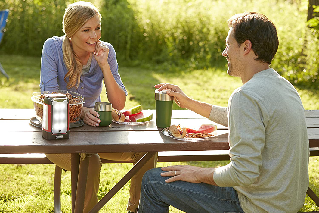 Wholesell Mantenga un vaso de cerveza de acero inoxidable fr&iacute;o con abridor