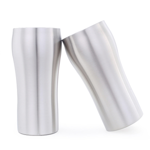 Vaso de cerveza de acero inoxidable con aislamiento al vacío personalizado de 430 ml